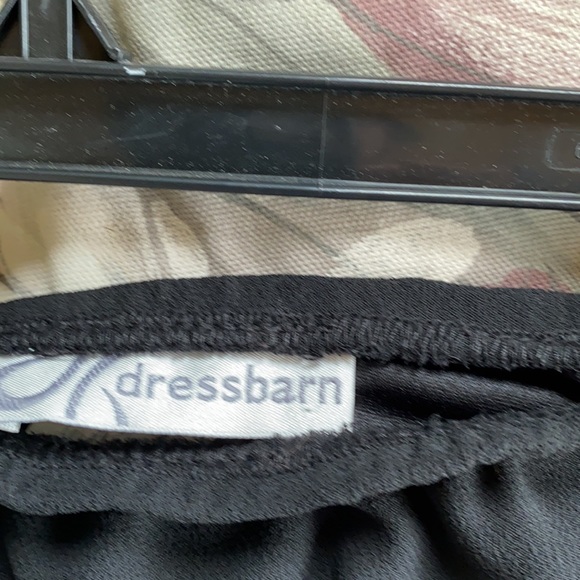 Long skirt - Picture 2 of 2